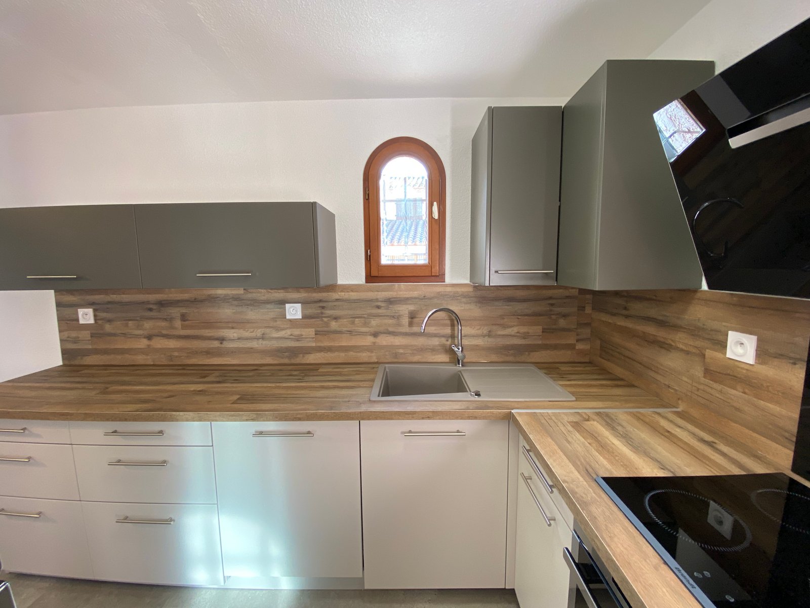 Salle de bains rénovée en Creuse — réalisation de Yannick Jennes, plombier en Creuse